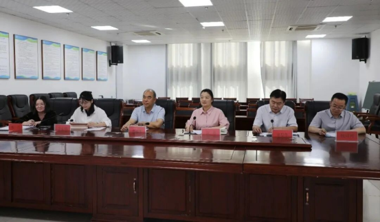 为深化国际教育合作163.png 为深化国际教育合作163.png